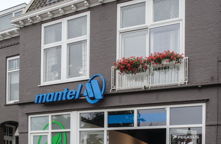 Mantel Superstore in Utrecht Pegasus Dealer